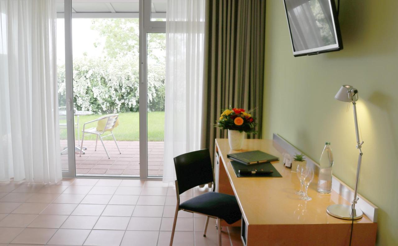 Hotel Seminarhotel In Der Manfred-sauer-stiftung Lobbach