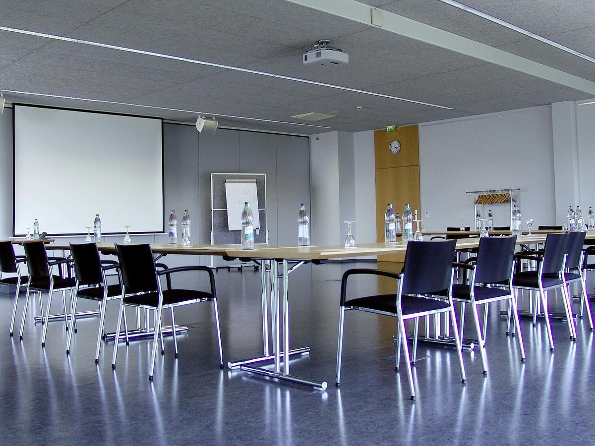 Seminarhotel In Der Manfred-sauer-stiftung Hotel