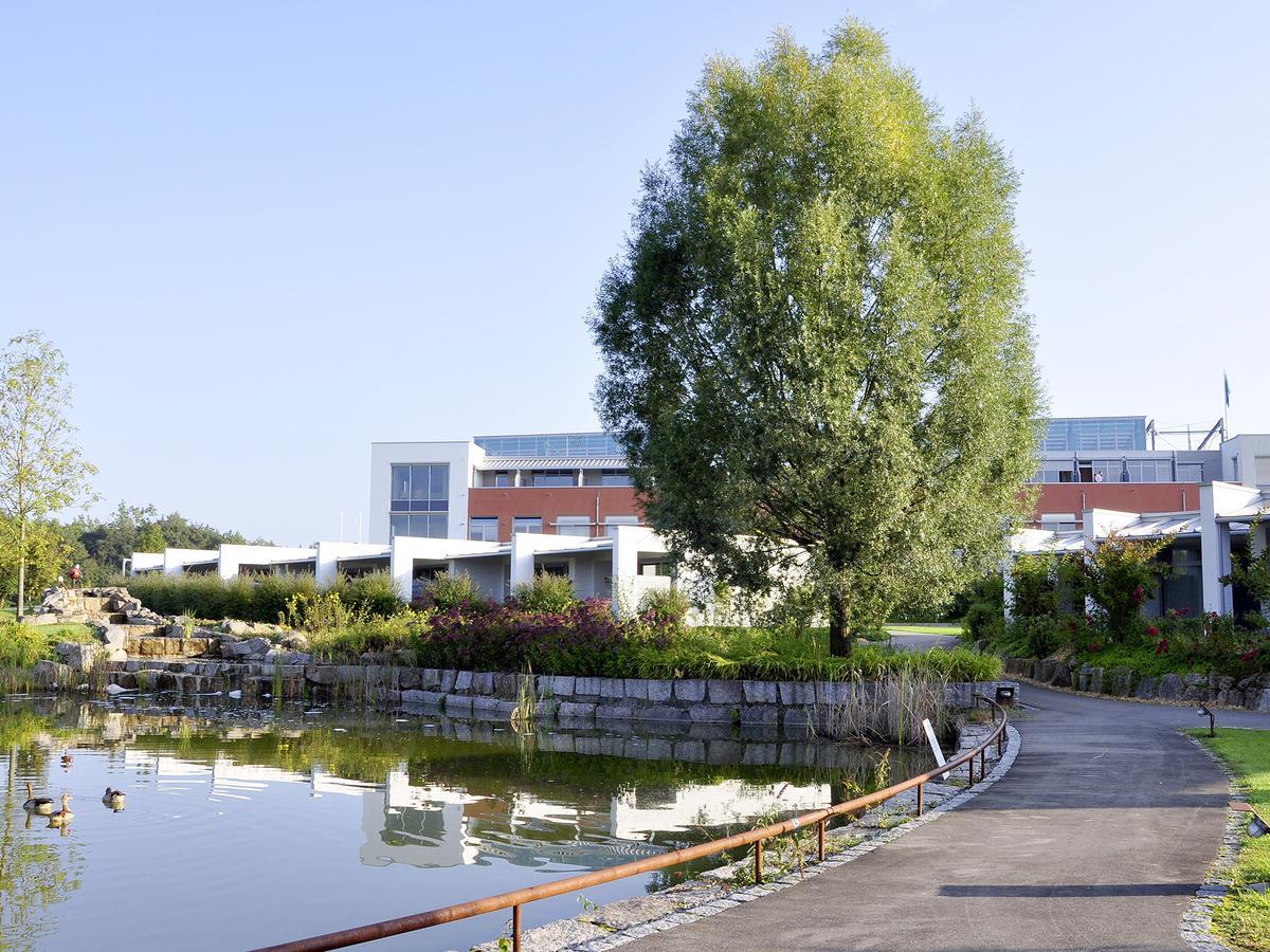 Hotel Seminarhotel In Der Manfred-sauer-stiftung Lobbach
