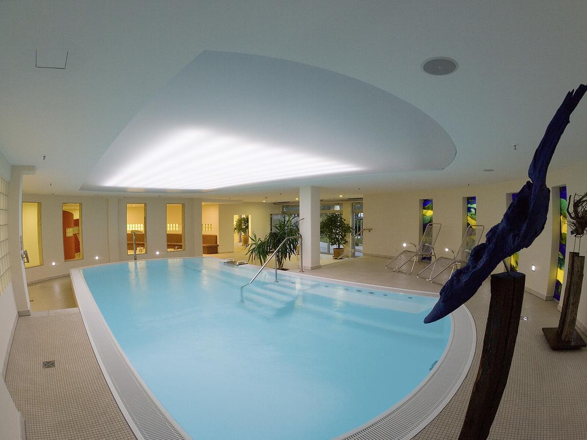 Seminarhotel In Der Manfred-sauer-stiftung 3* Lobbach